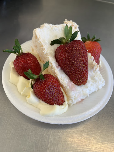 Strawberries Galore Adelaide & Oakbank - Hospitality and gastronomy