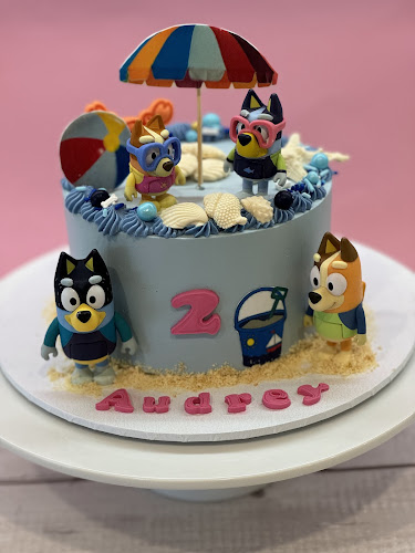 Over The Rainbow Cakes - Hospitality and gastronomy