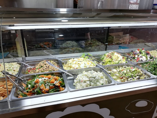 Goulburn Charcoal Chicken - Hospitality and gastronomy