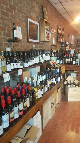 Opinii despre Let's Unwine Berwick în Berwick - Hospitality and gastronomy