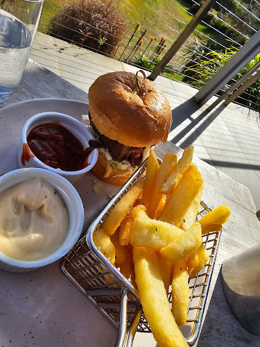 Sitting Duck - Peats Ridge