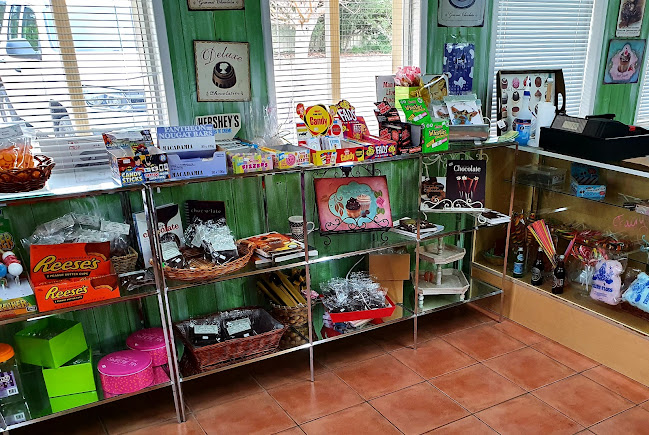 Middleton Ice-Cream and Chocolates - Hospitality and gastronomy