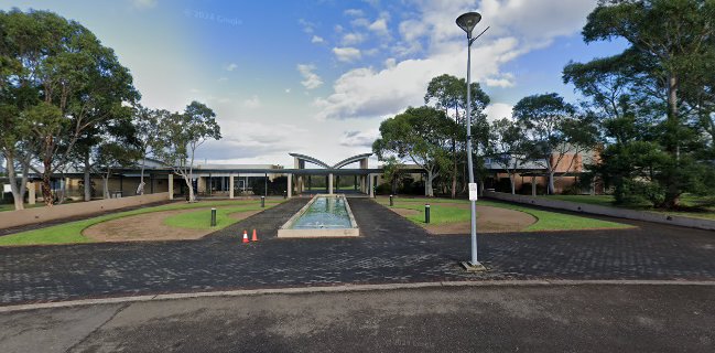 UOW Shoalhaven Campus, 69 George Evans Rd, Mundamia NSW 2540