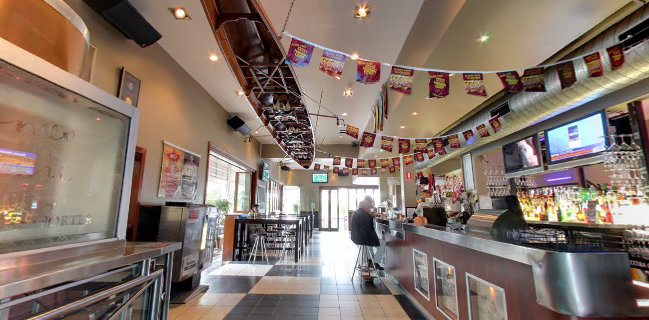 543 Coronation Dr, Toowong QLD 4066