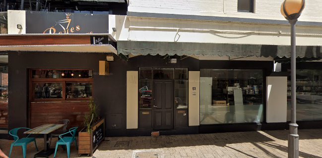 LETS EAT KEBABS & PIZZAS