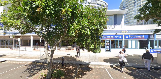 Bottlemart dolphins hotel