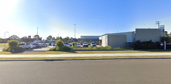 1/1 Guest Cct, Eli Waters QLD 4655