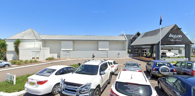 Diggers The Entrance