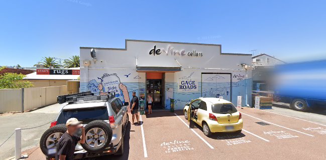 Comentarii opinii despre deVine Cellars