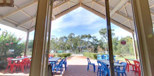 Oggies Ice Cream Cafe - Perth