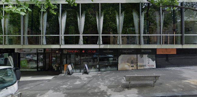 Lanai Restaurant & Bar