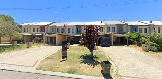 95 Forrest Rd, Hamilton Hill WA 6163