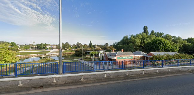 Riverbank of Queanbeyan cafe