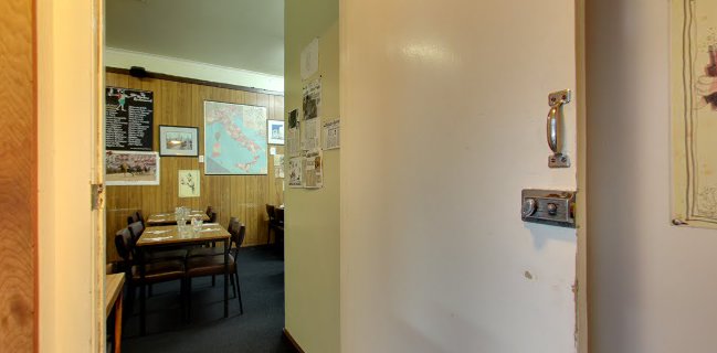 Comentarii opinii despre The Waiters Restaurant