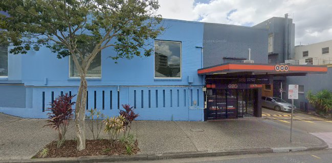 BWS Indooroopilly Drive