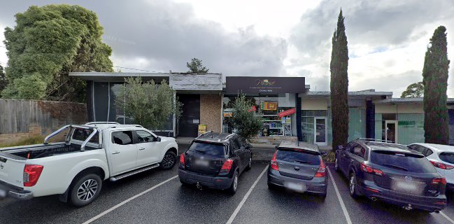 31 Martin Pl, Glen Waverley VIC 3150