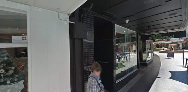 Moon Cafe and Restaurant