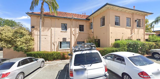 Captain Stirling Hotel