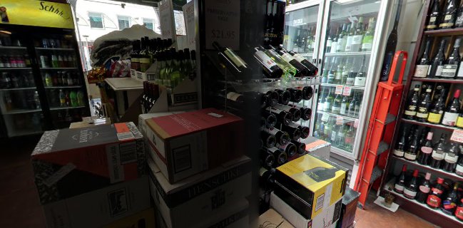 Opinii despre Dina's Liquor în Canberra - Hospitality and gastronomy