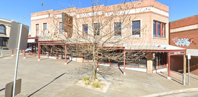 Freda’s Cafe Restaurant Bar