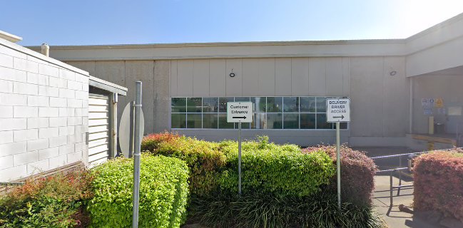 Shingle Inn Clifford Gardens