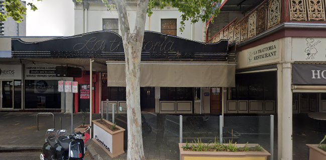 La Trattoria Restaurant & Pizza Bar