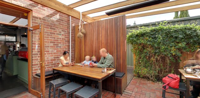 Opinii despre Cornershop Yarraville în Yarraville - Hospitality and gastronomy